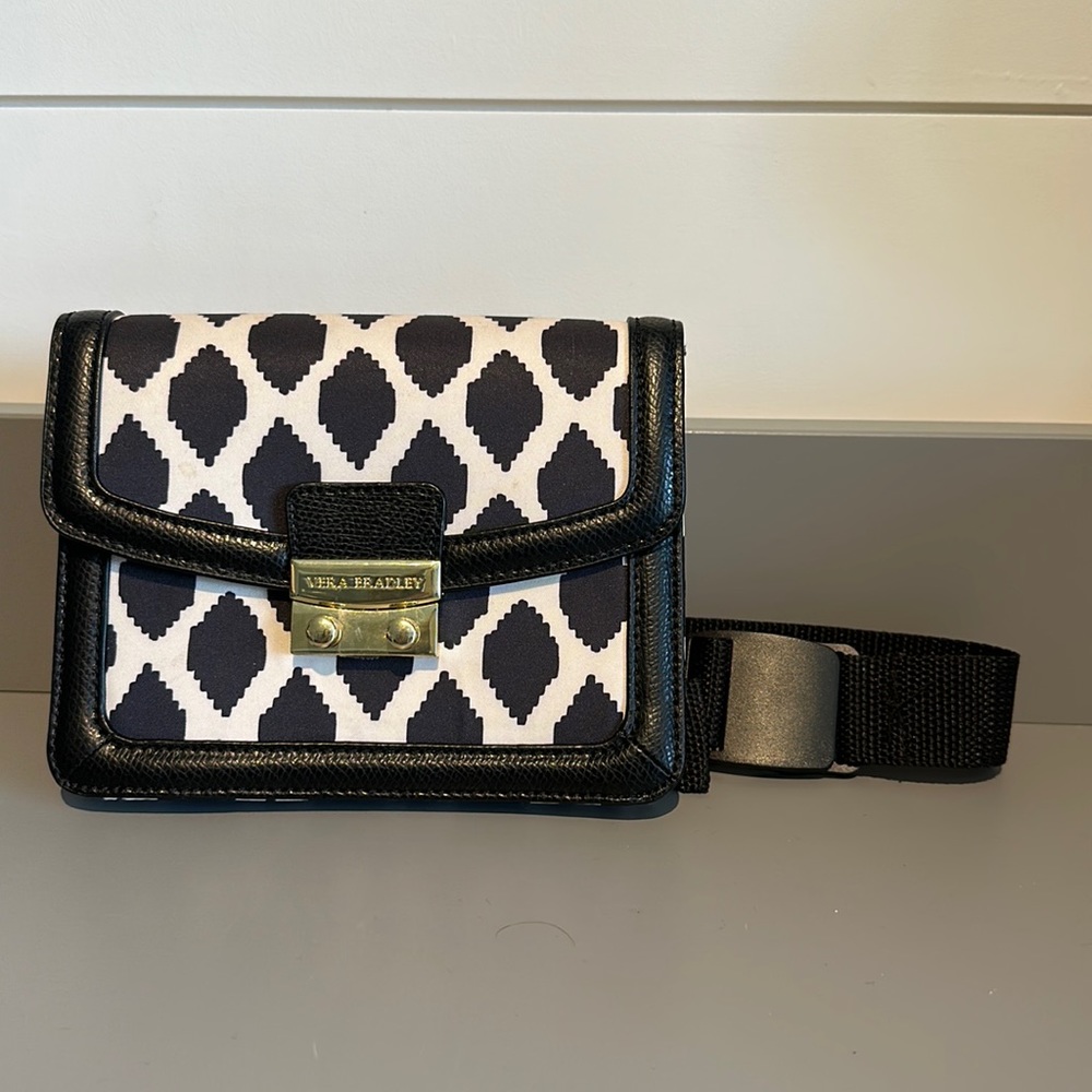 Vera Bradley Tess Ikat spot Black Fanny Pack Bum Bag